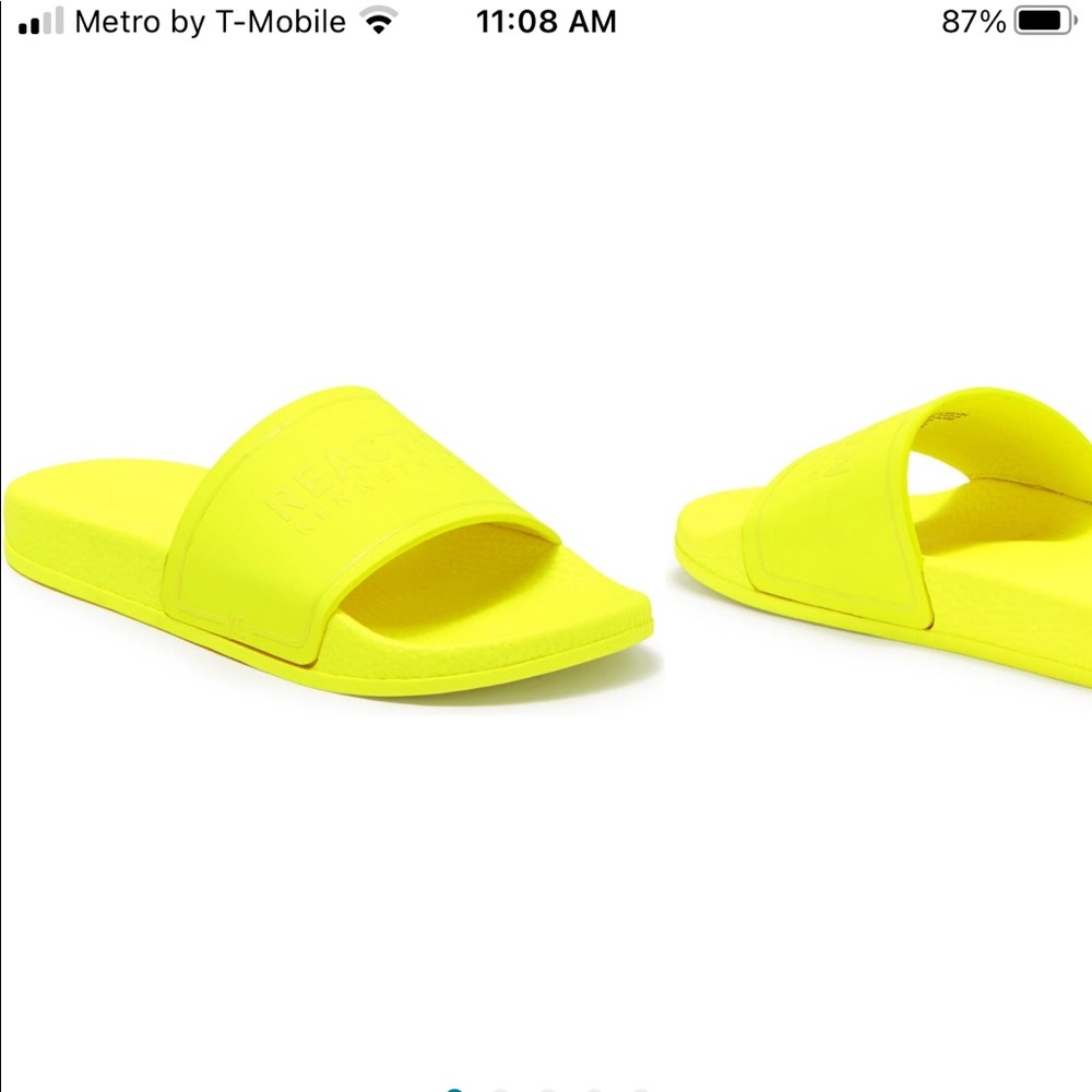 🌹🌹NWT Size 11 Women’s Slides Yellow Simply Gorgeous